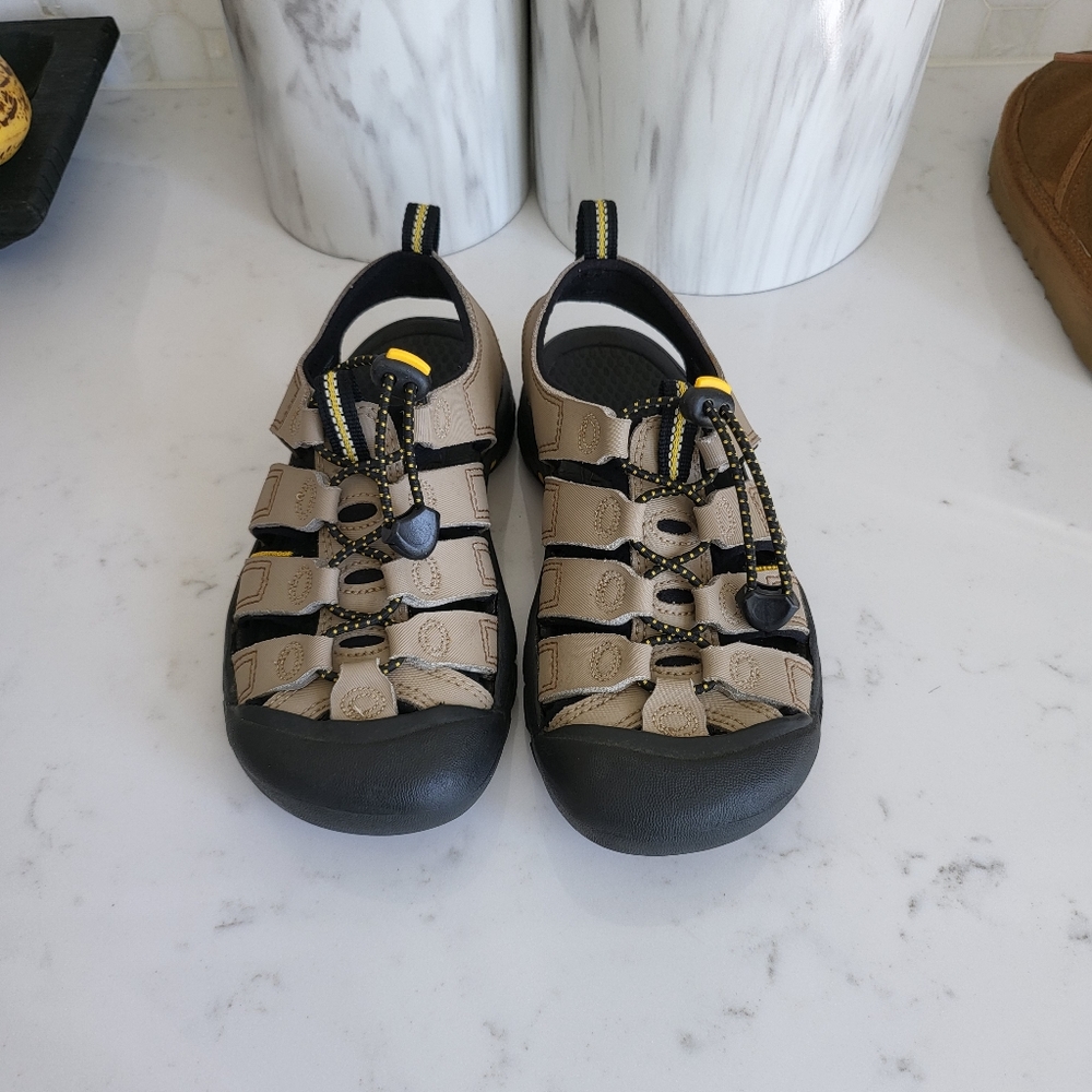 Keen hiking / water sandals
